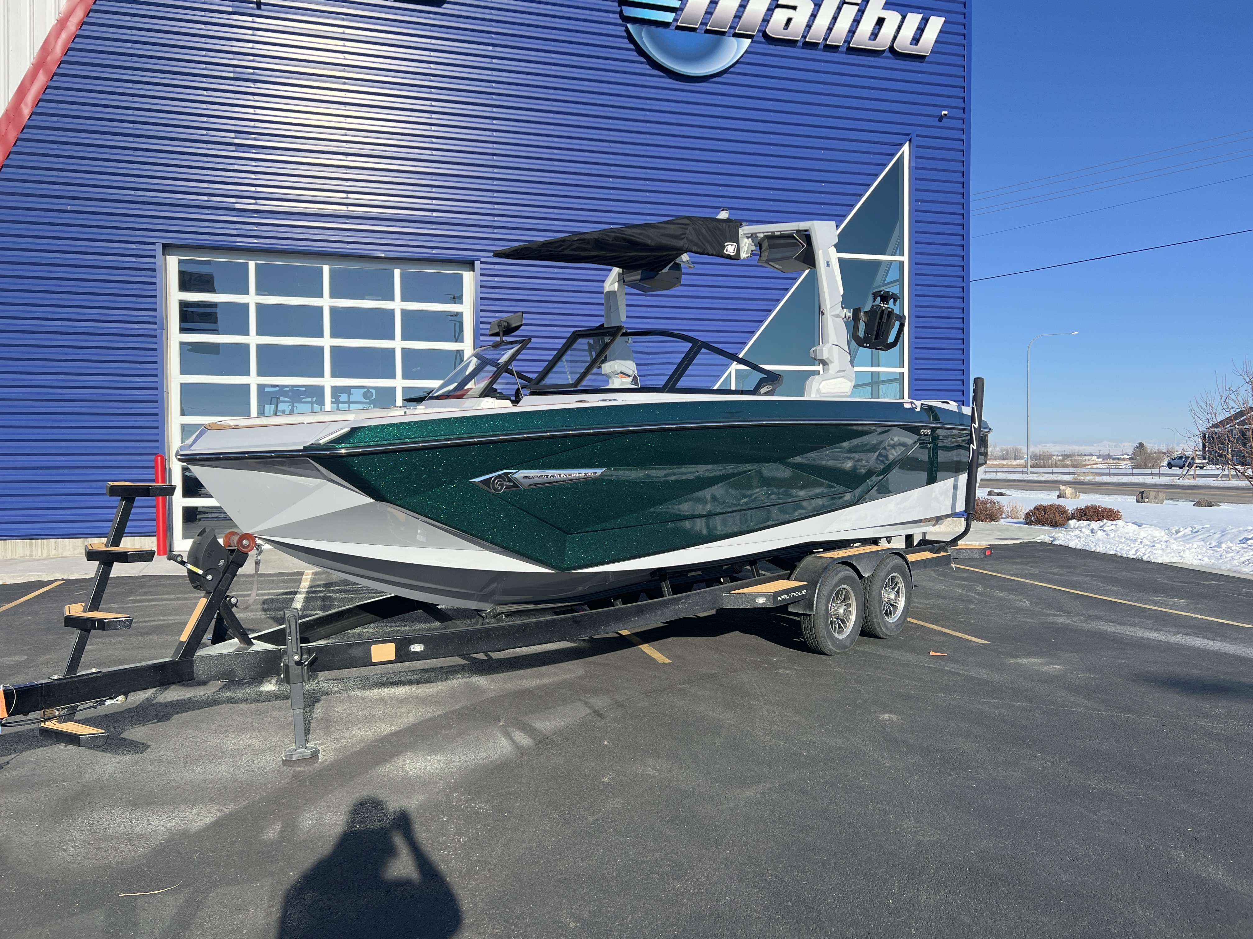 2024 Nautique G25