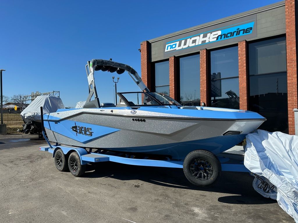 boat.Title