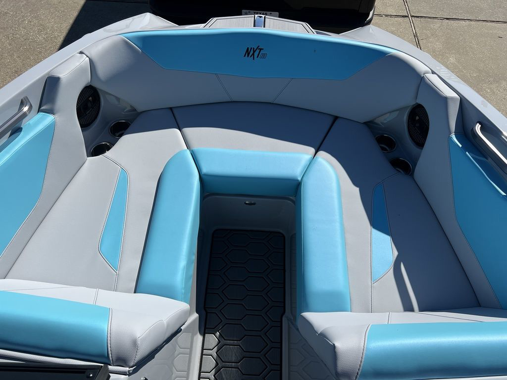 2024 MasterCraft NXT20