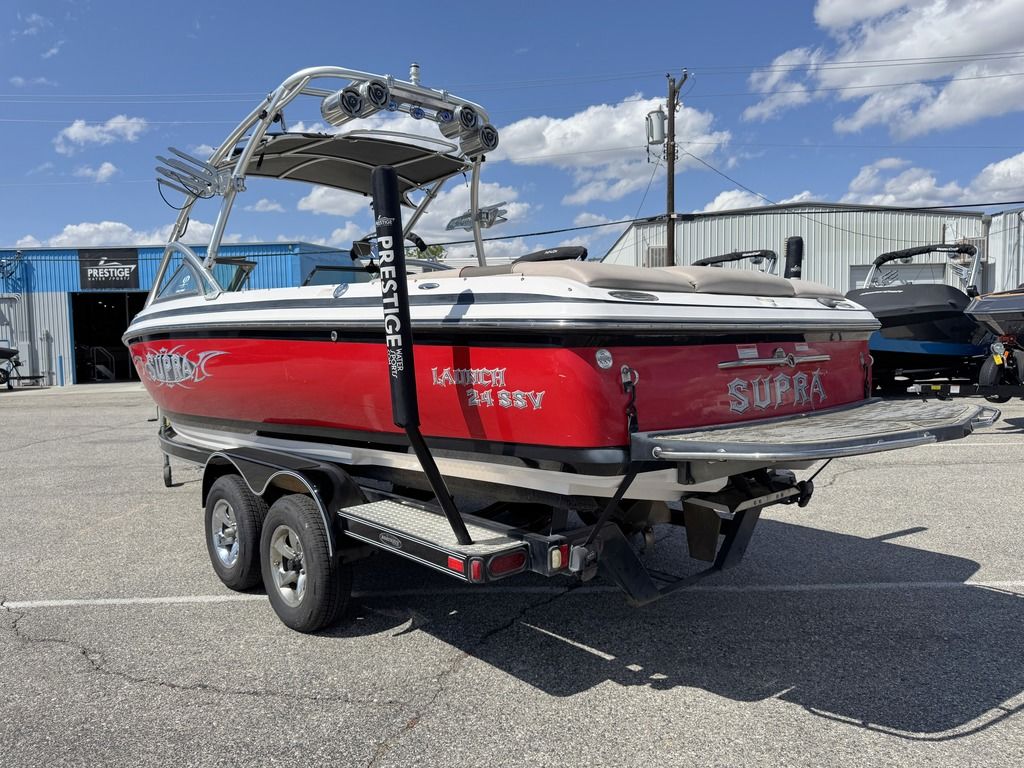 2006 SUPRA Launch 24 SSV