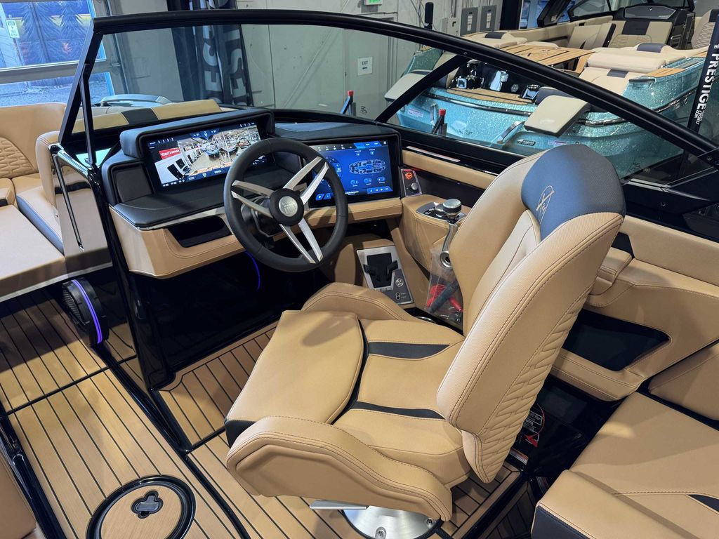2025 MasterCraft X24
