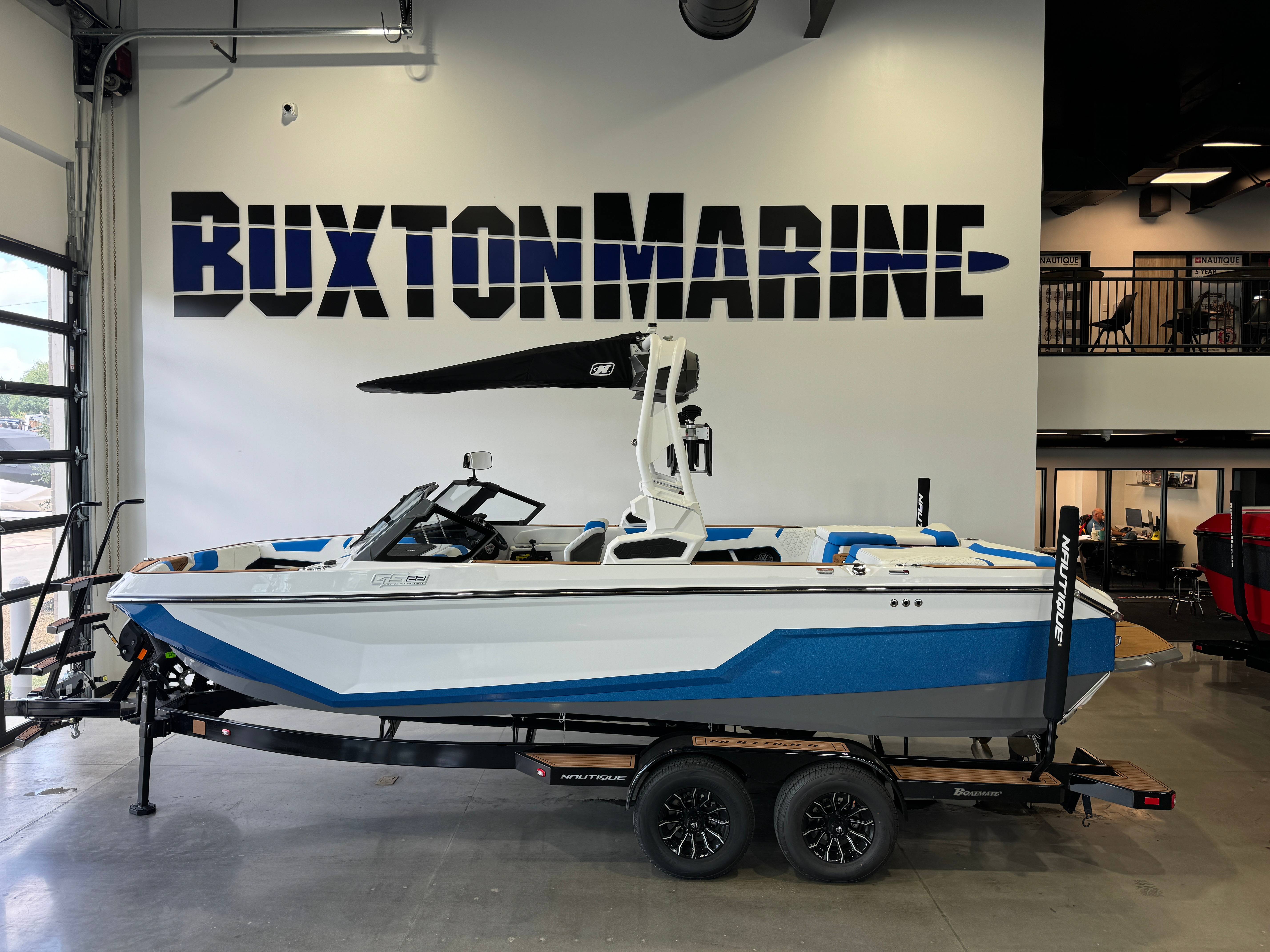 boat.Title