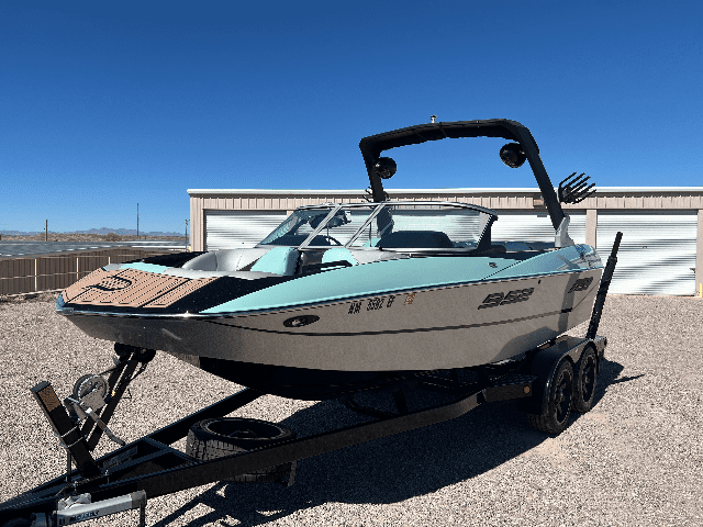 2018 MB B52