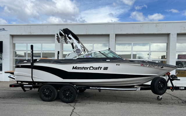 boat.Title