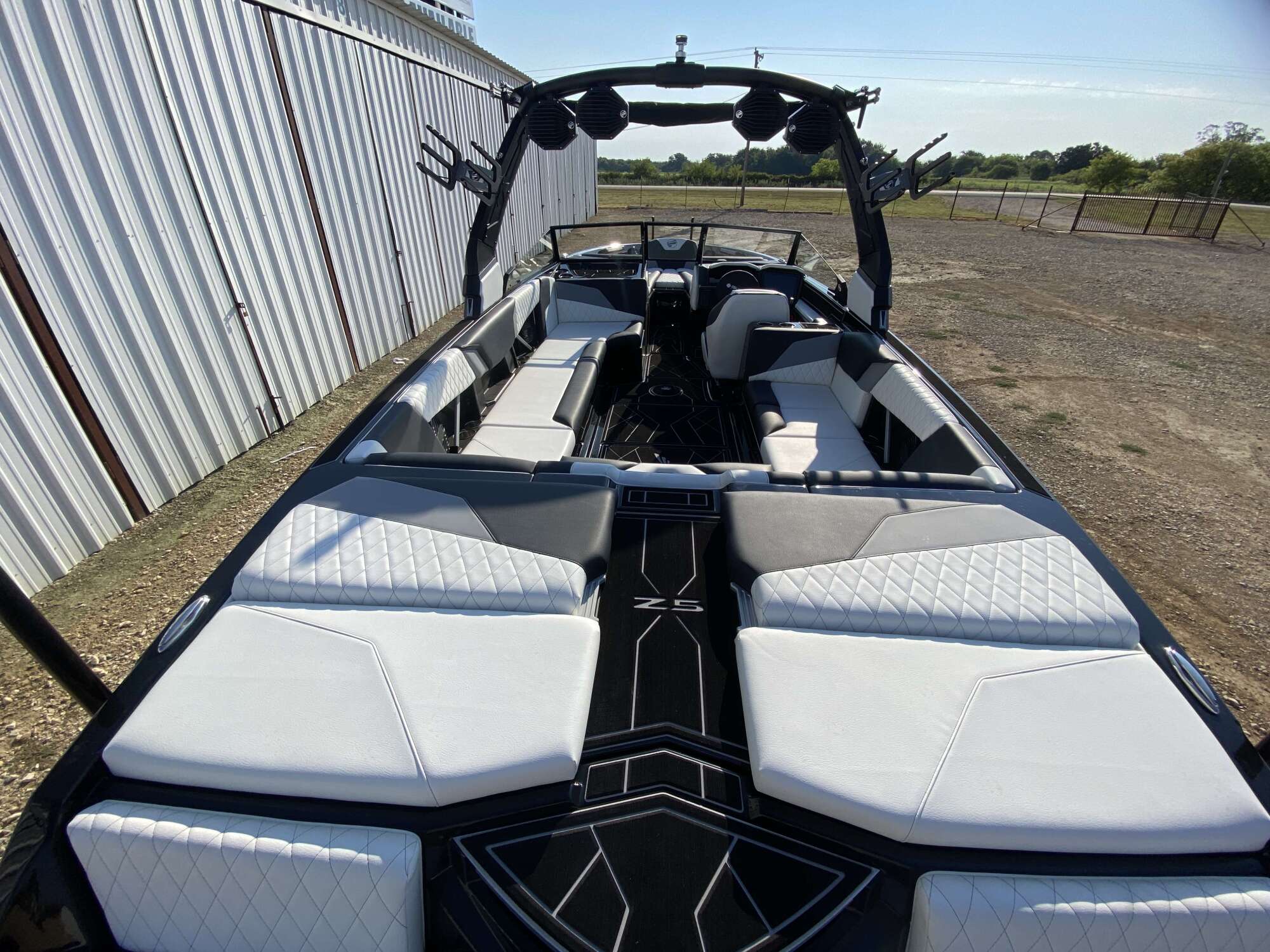 2024 Tige Z5
