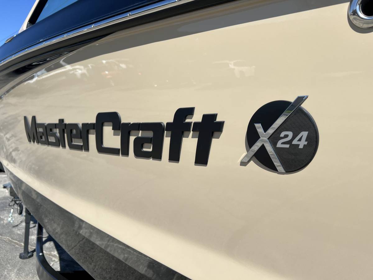 2024 MasterCraft X24 | 209100