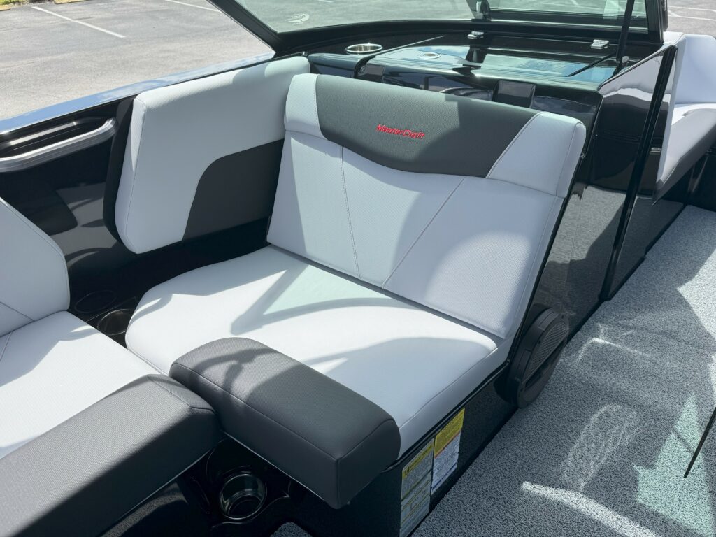 2024 MasterCraft NXT21