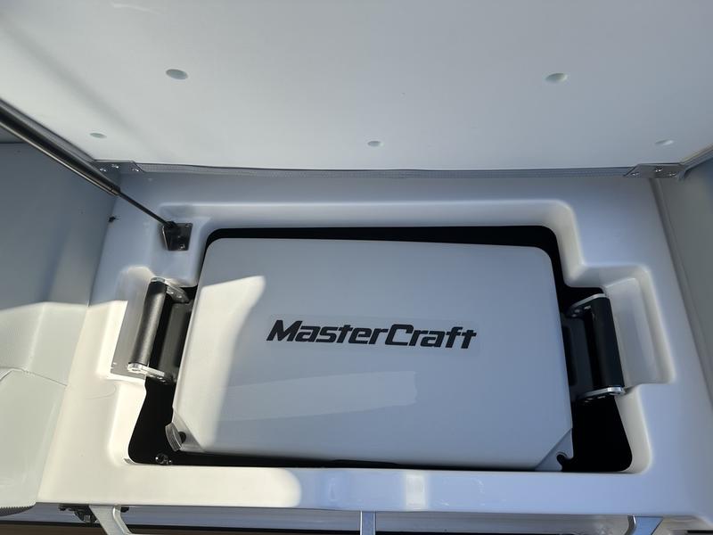 2025 MasterCraft X22
