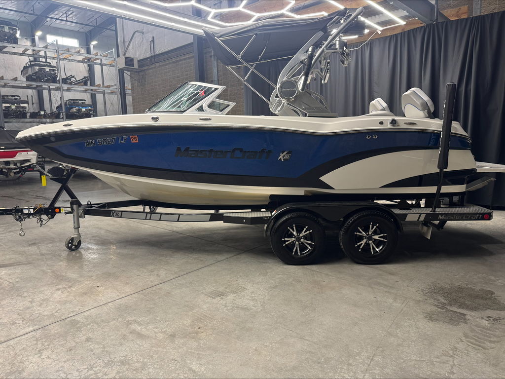 2015 MasterCraft X20