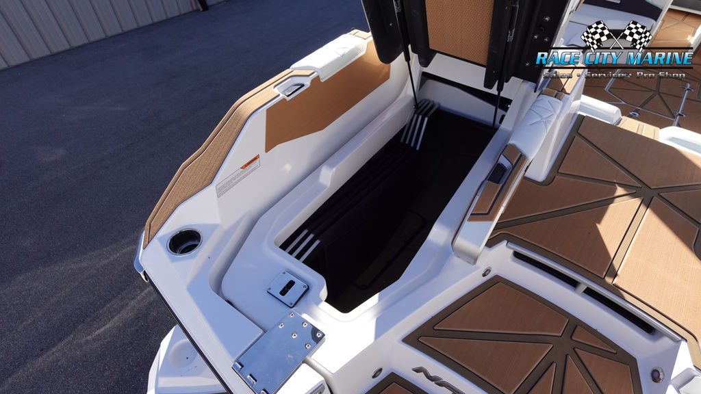 2025 Nautique P23