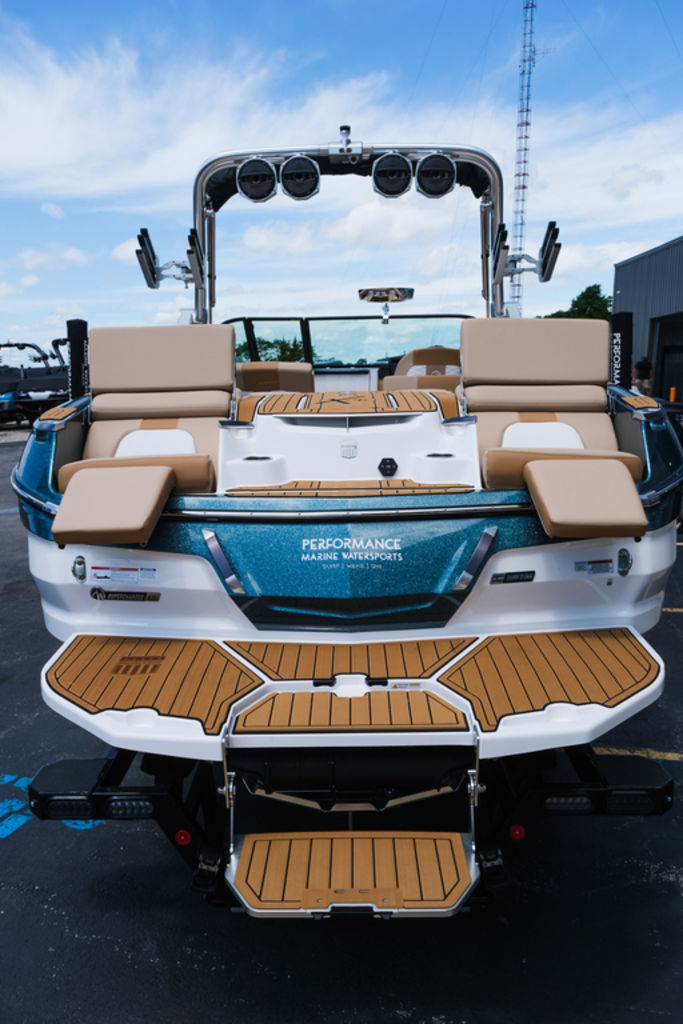 2025 MasterCraft X26 Icon