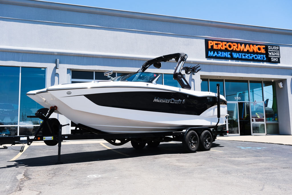 2023 MasterCraft X24 NEW DEALER DEMO  Icon