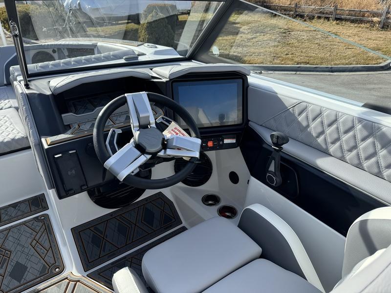 2024 Tige 24RZX