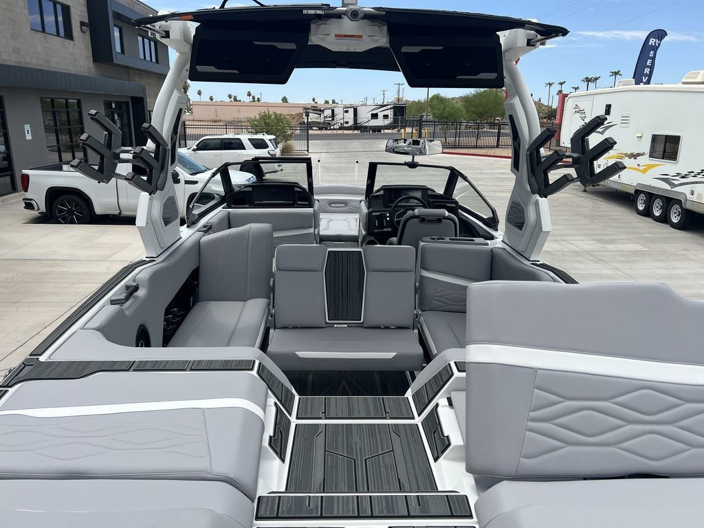 2025 Supra SL 450
