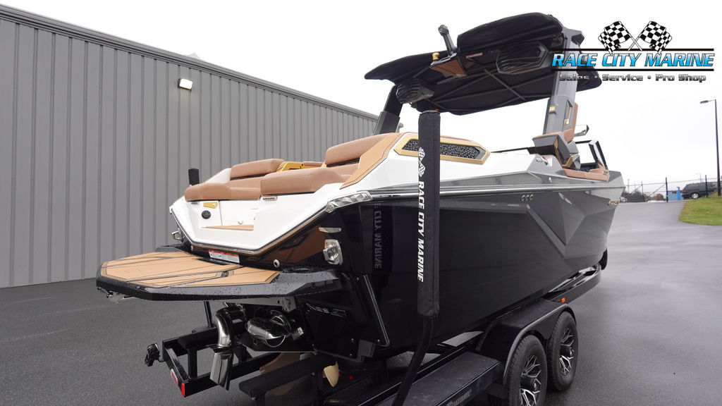 2025 Nautique P23