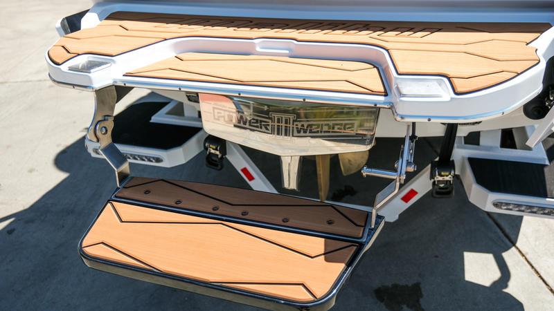 2025 MALIBU 24 MXZ