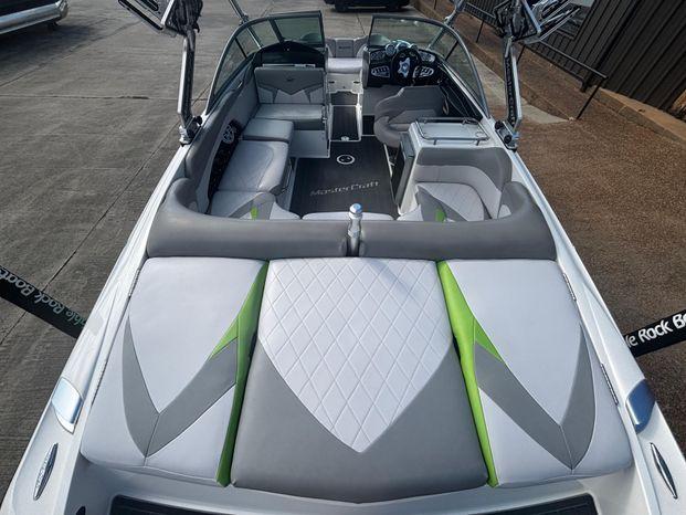 2009 MasterCraft X35
