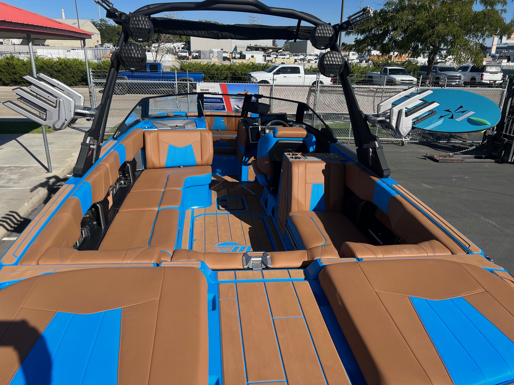 2024 Malibu Boats 24 MXZ