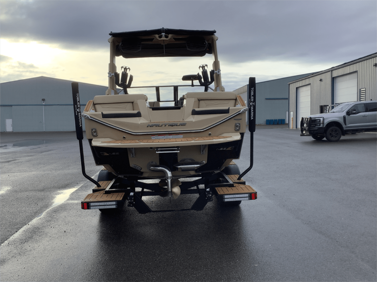 2025 Nautique G23