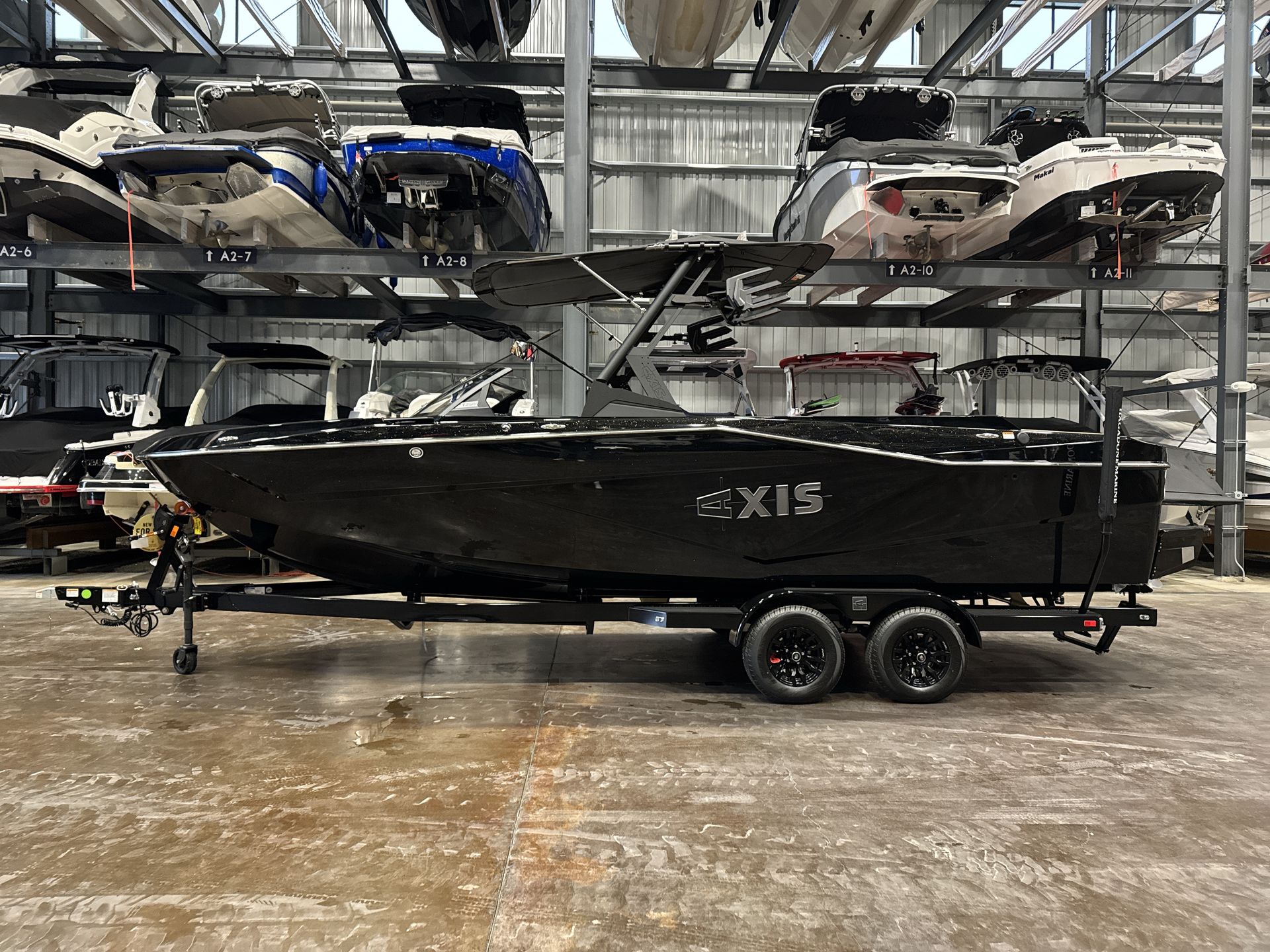 2025 Axis T250