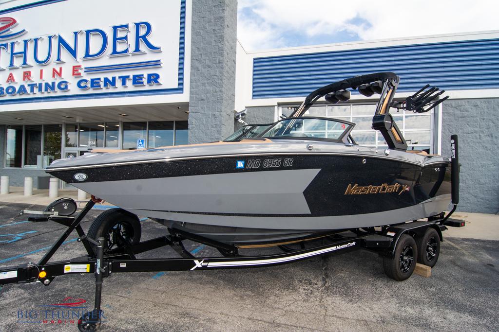 2022 Mastercraft XStar S