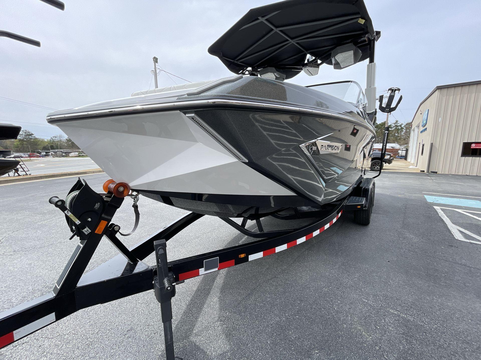 boat.Title