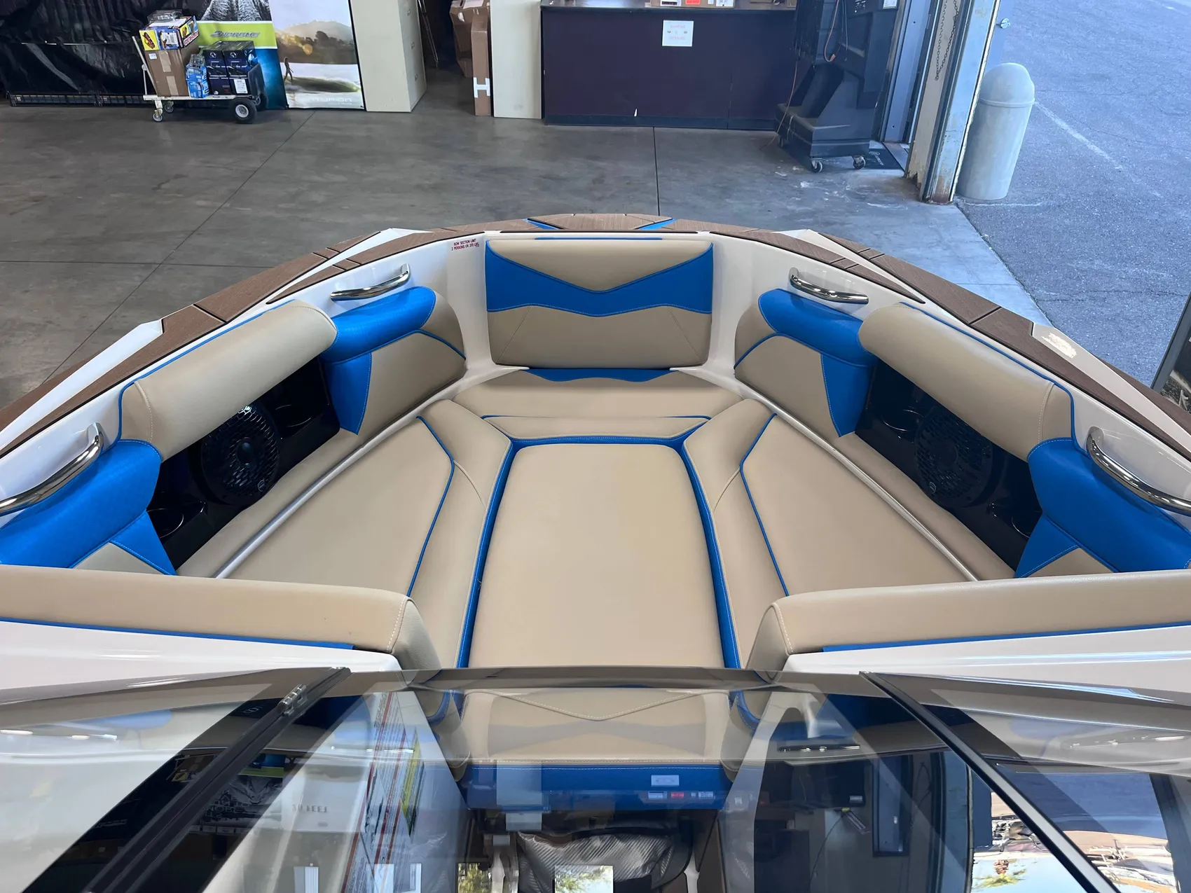 2025 Supreme S240
