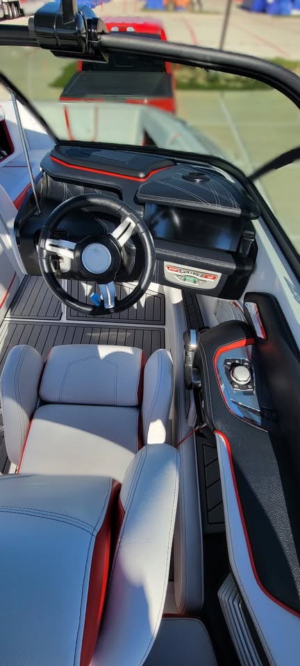 2018 Super Air Nautique G23