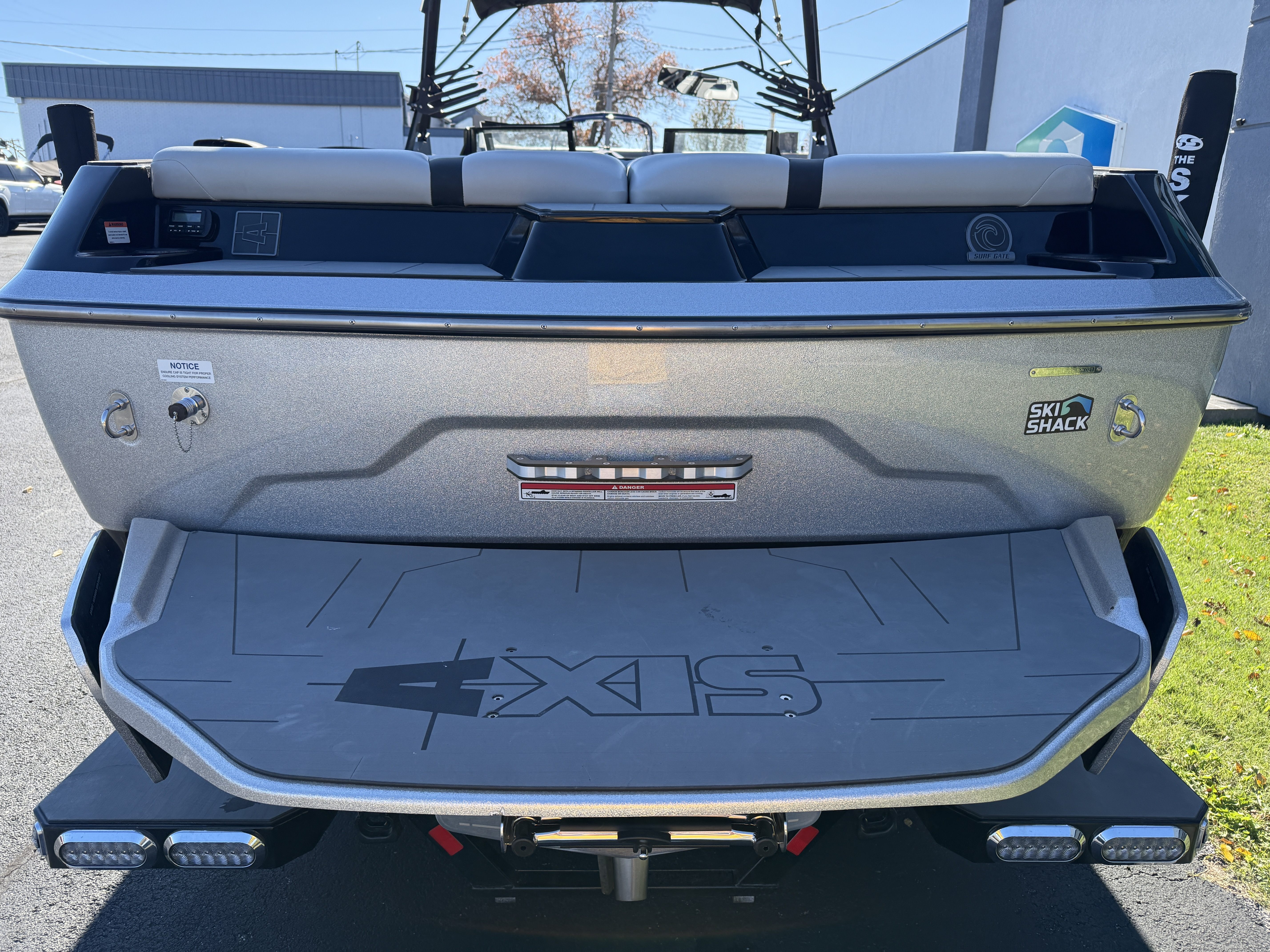 2021 Axis A24