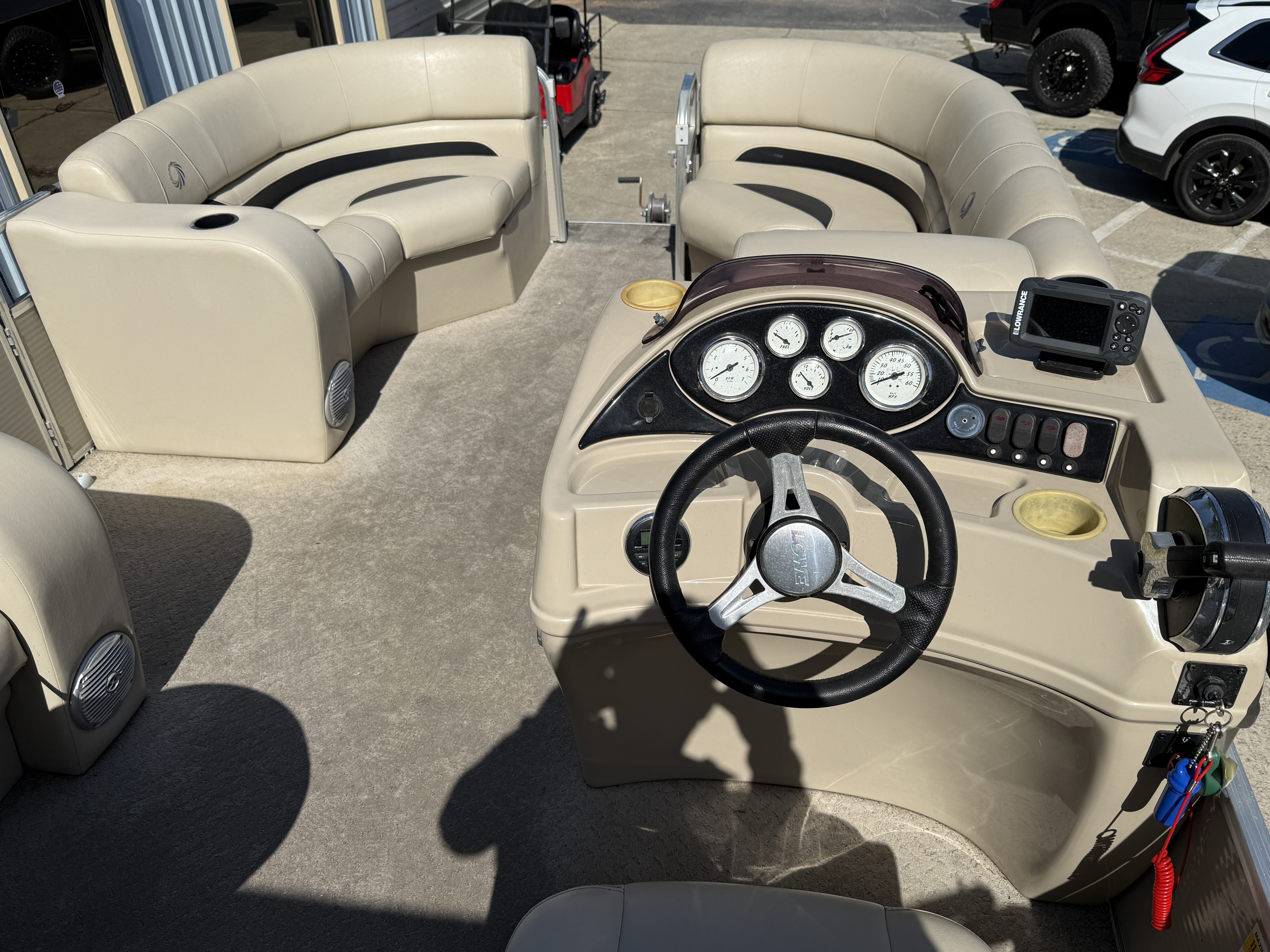 2015 Lowe SS210
