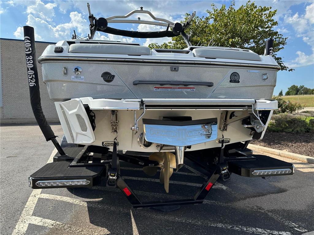 2024 Malibu 22LSV