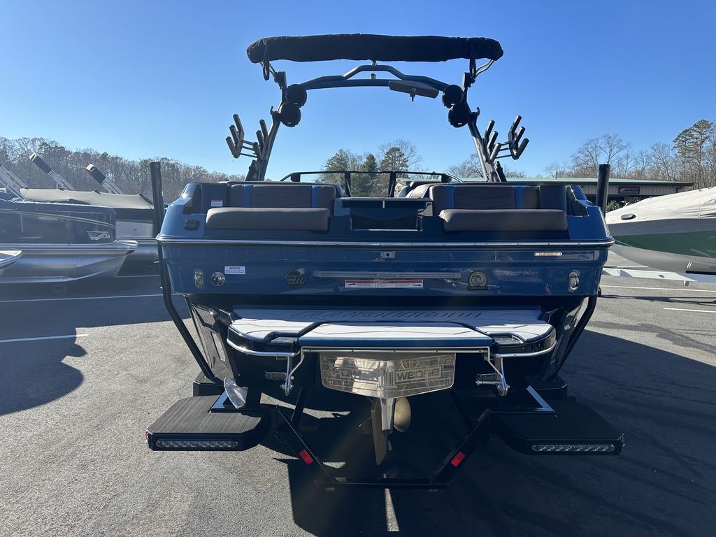 2024 Malibu Boats 23 MXZ