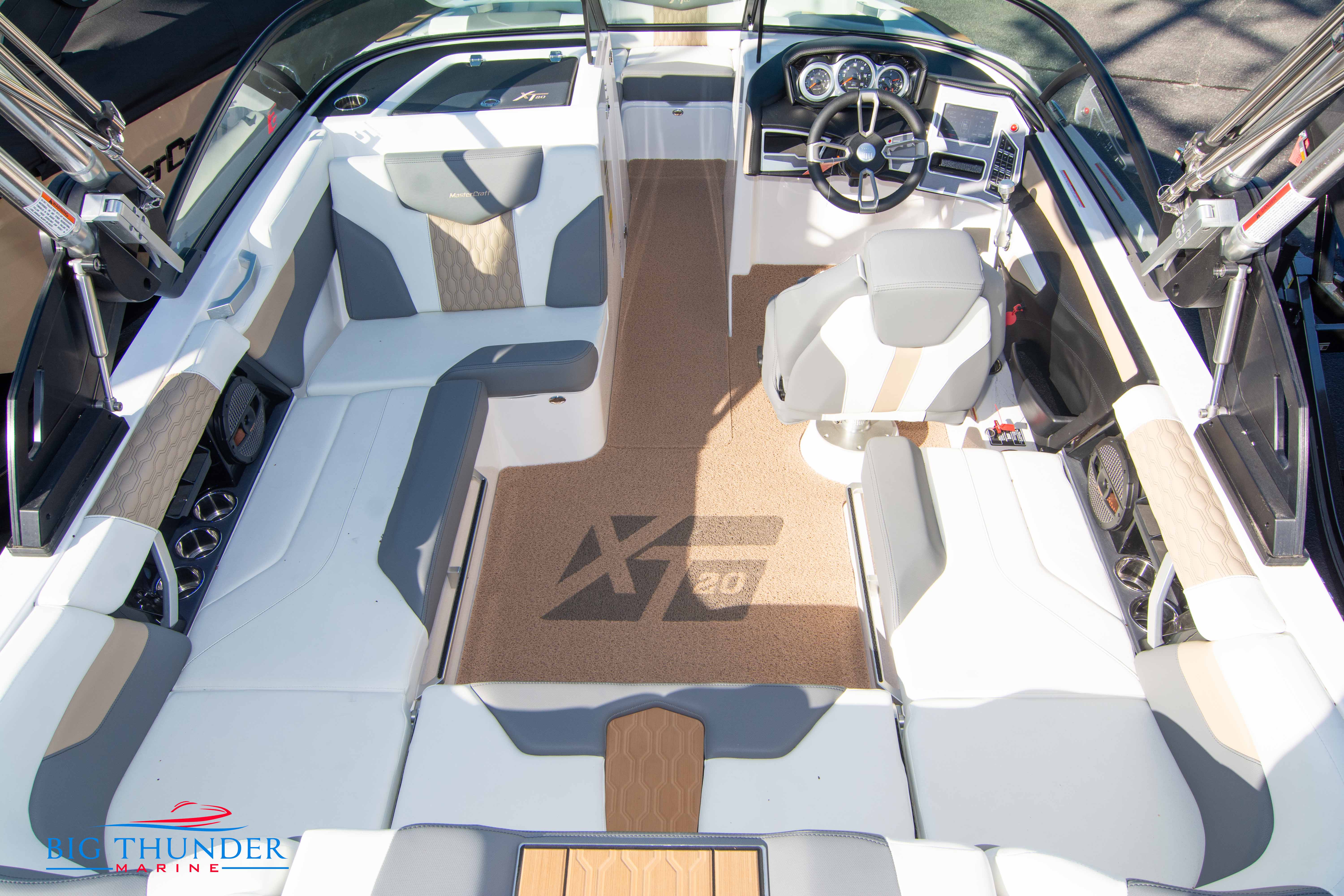 2023 Mastercraft XT20