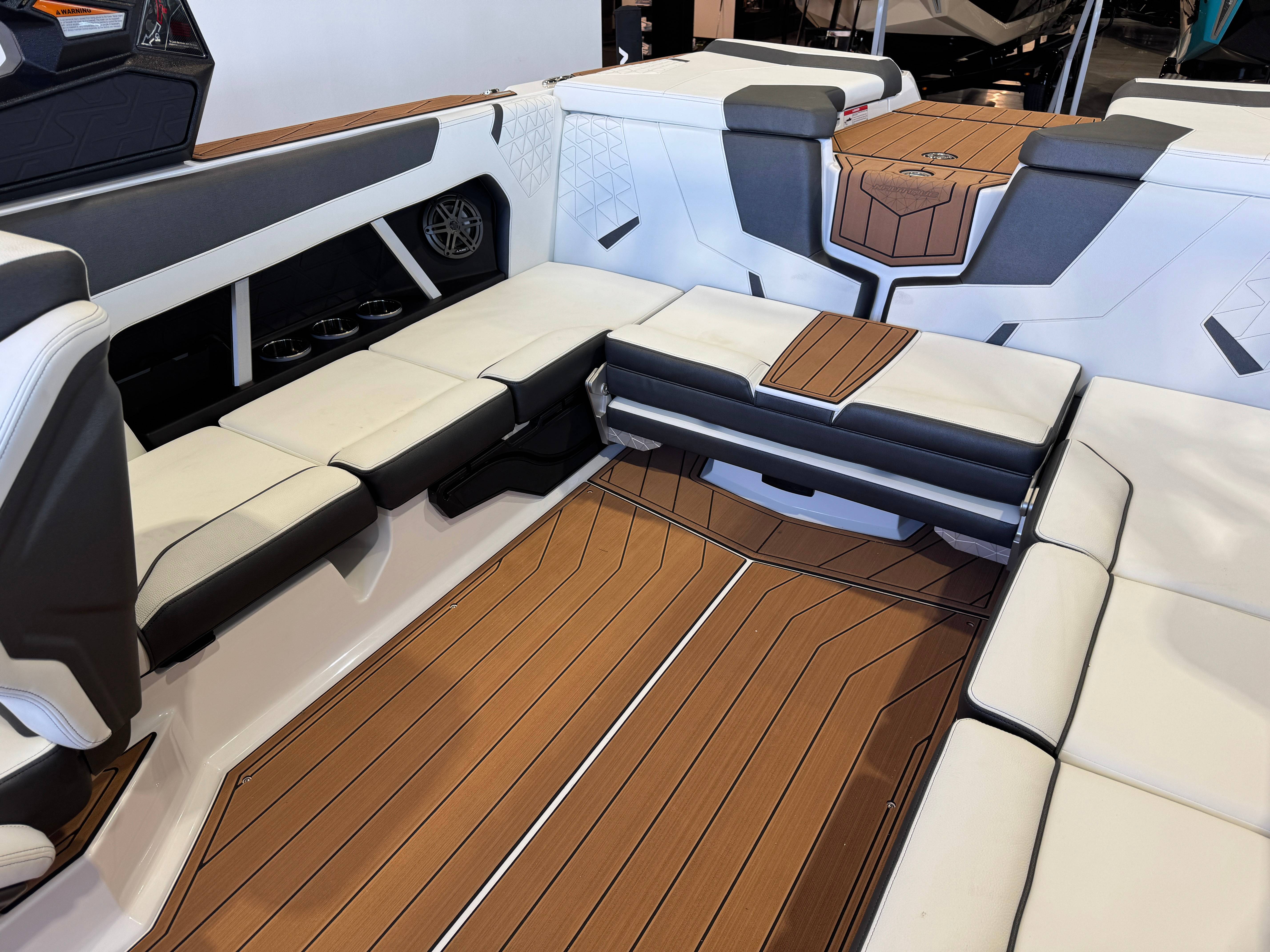 2025 Nautique Super Air Nautique GS22