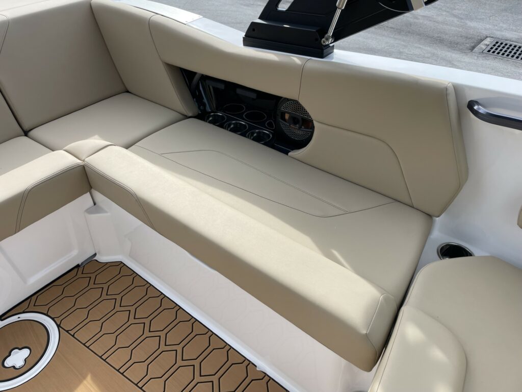 2024 MasterCraft NXT21