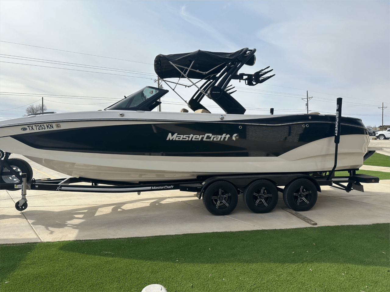 boat.Title