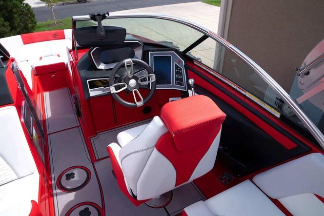 2020 24' Mastercraft X24