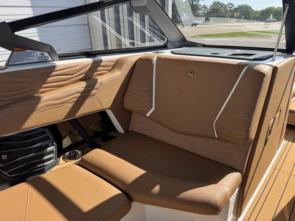 2025 Nautique Super Air Nautique G25