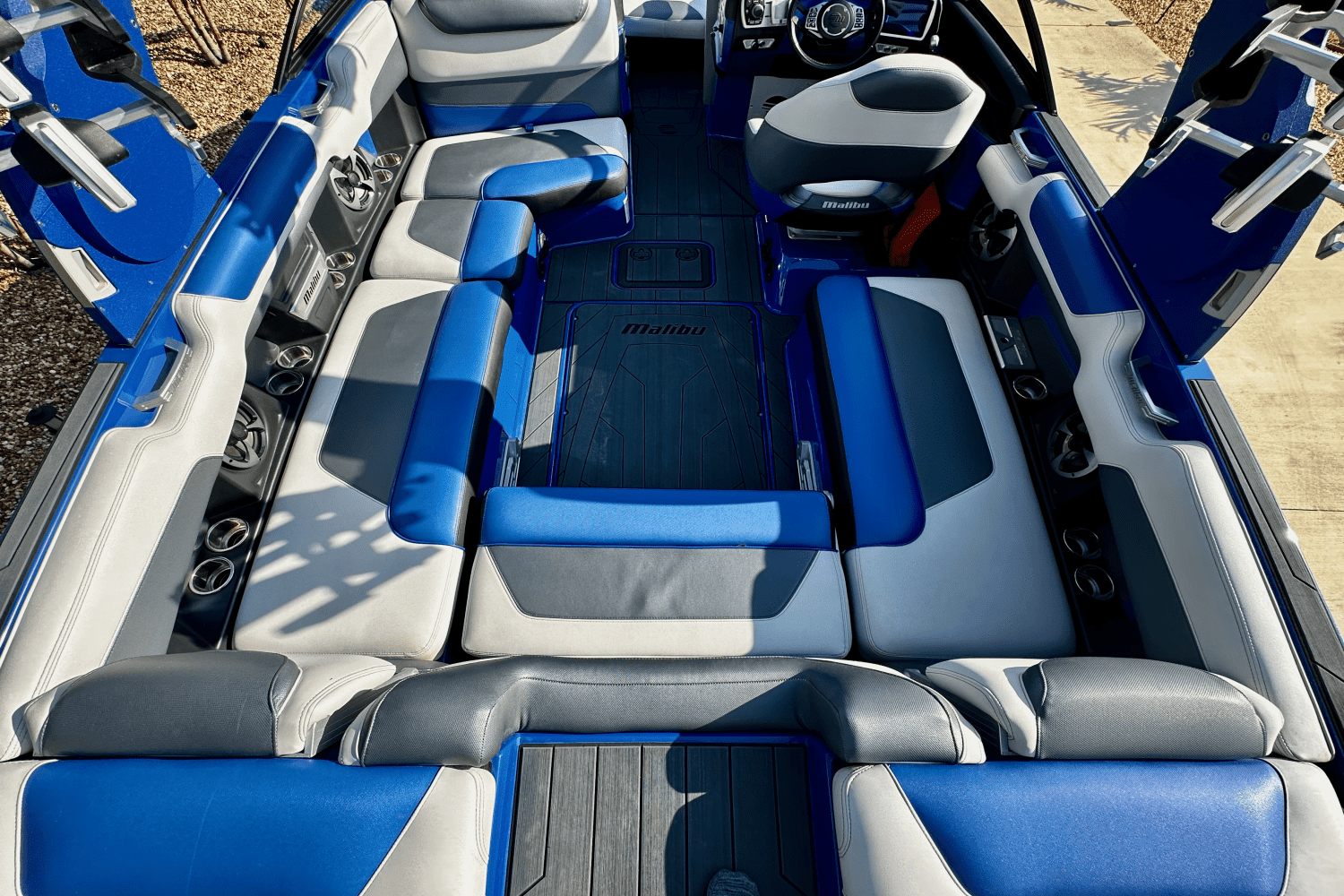 2017 Malibu M235