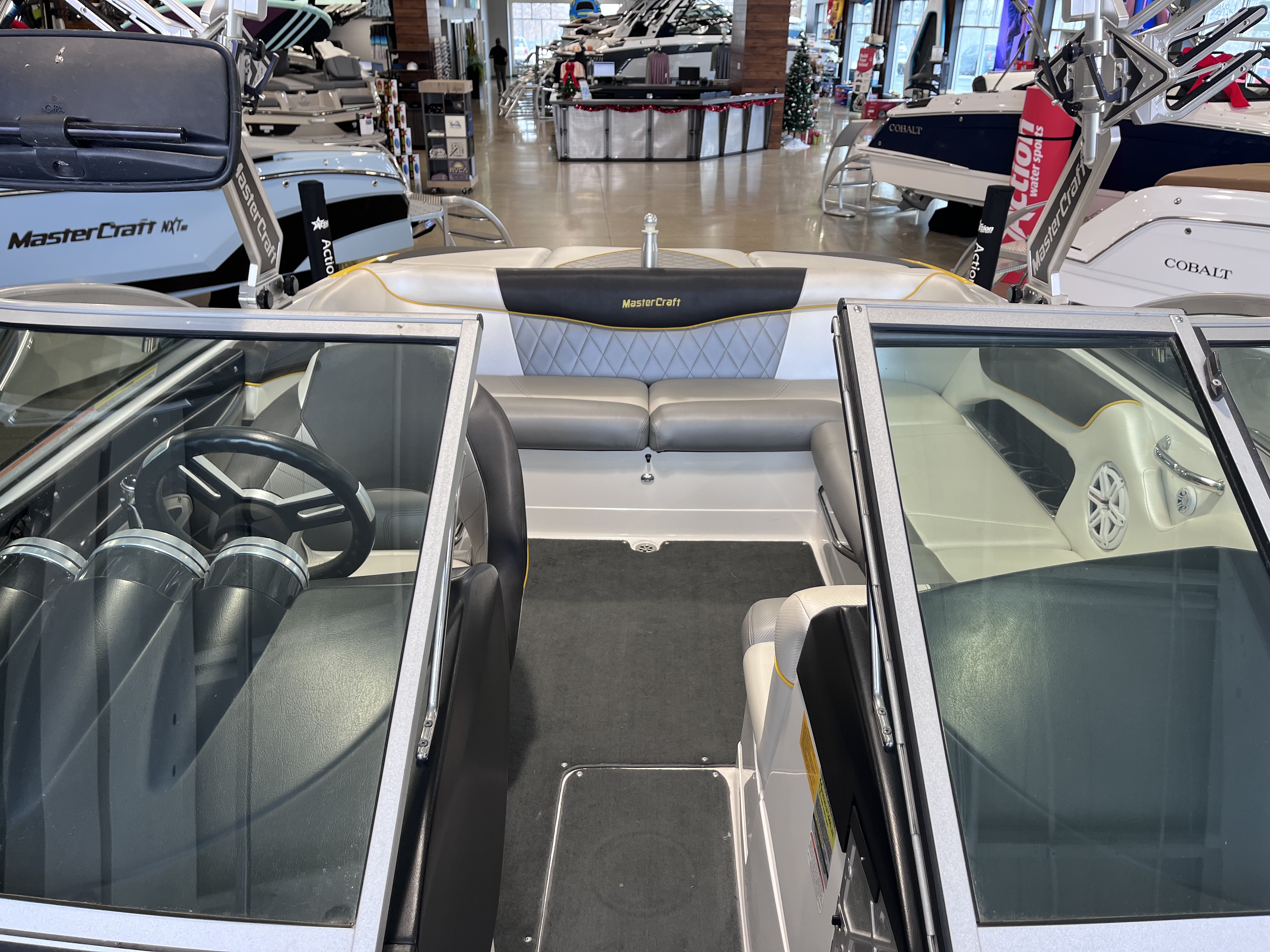 2011 MasterCraft X2
