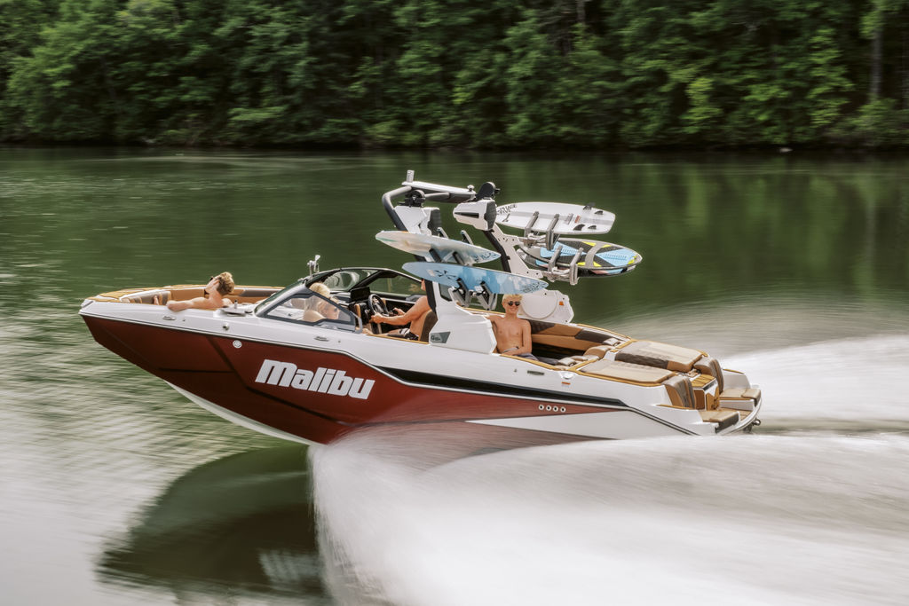 2025 Malibu Boats M230