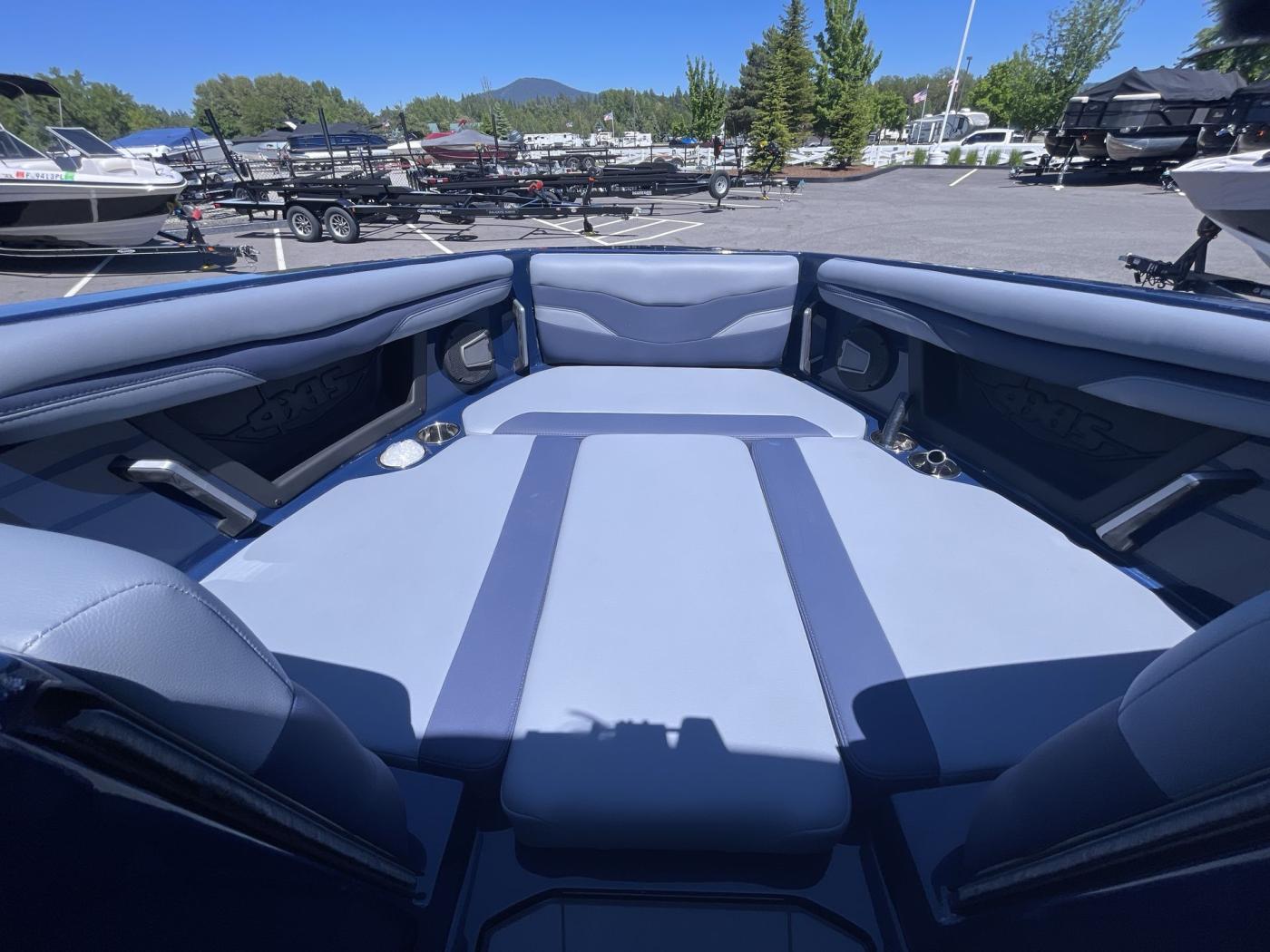 2024 Axis T250