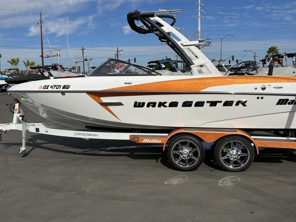 boat.Title