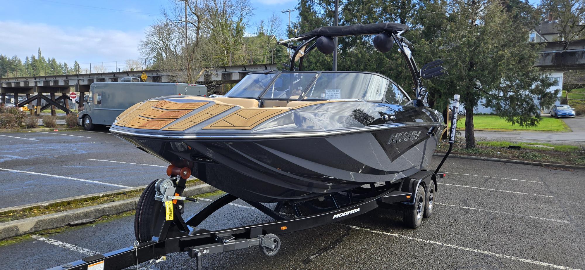 2023 Moomba Kaiyen – Like New