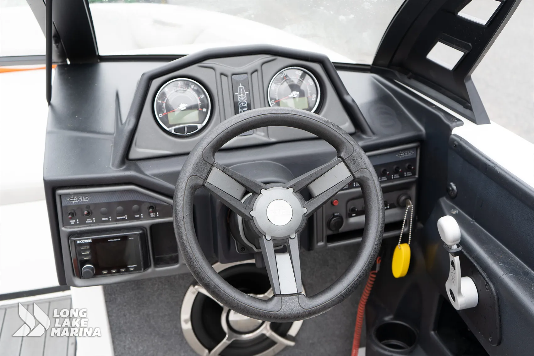 2016 Axis T23