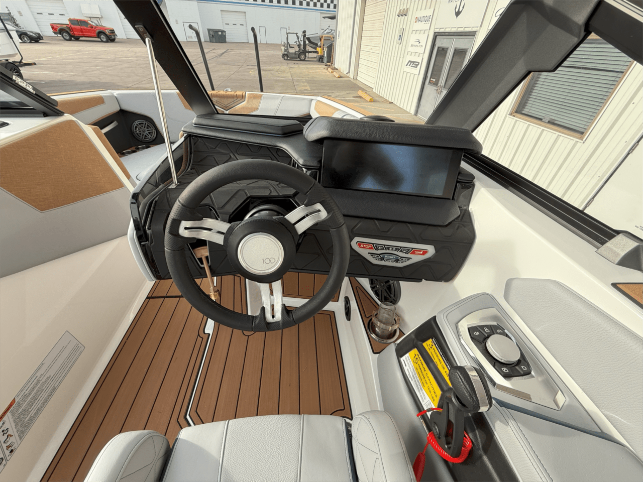2025 Nautique GS22