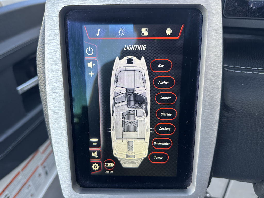 2020 Malibu Boats 22 MXZ
