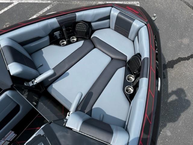 2024 Malibu 26 LSV *Huge Demo Discount- New*