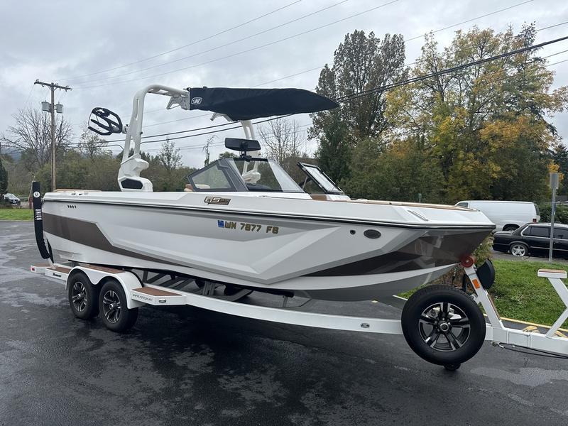 2023 Nautique GS22