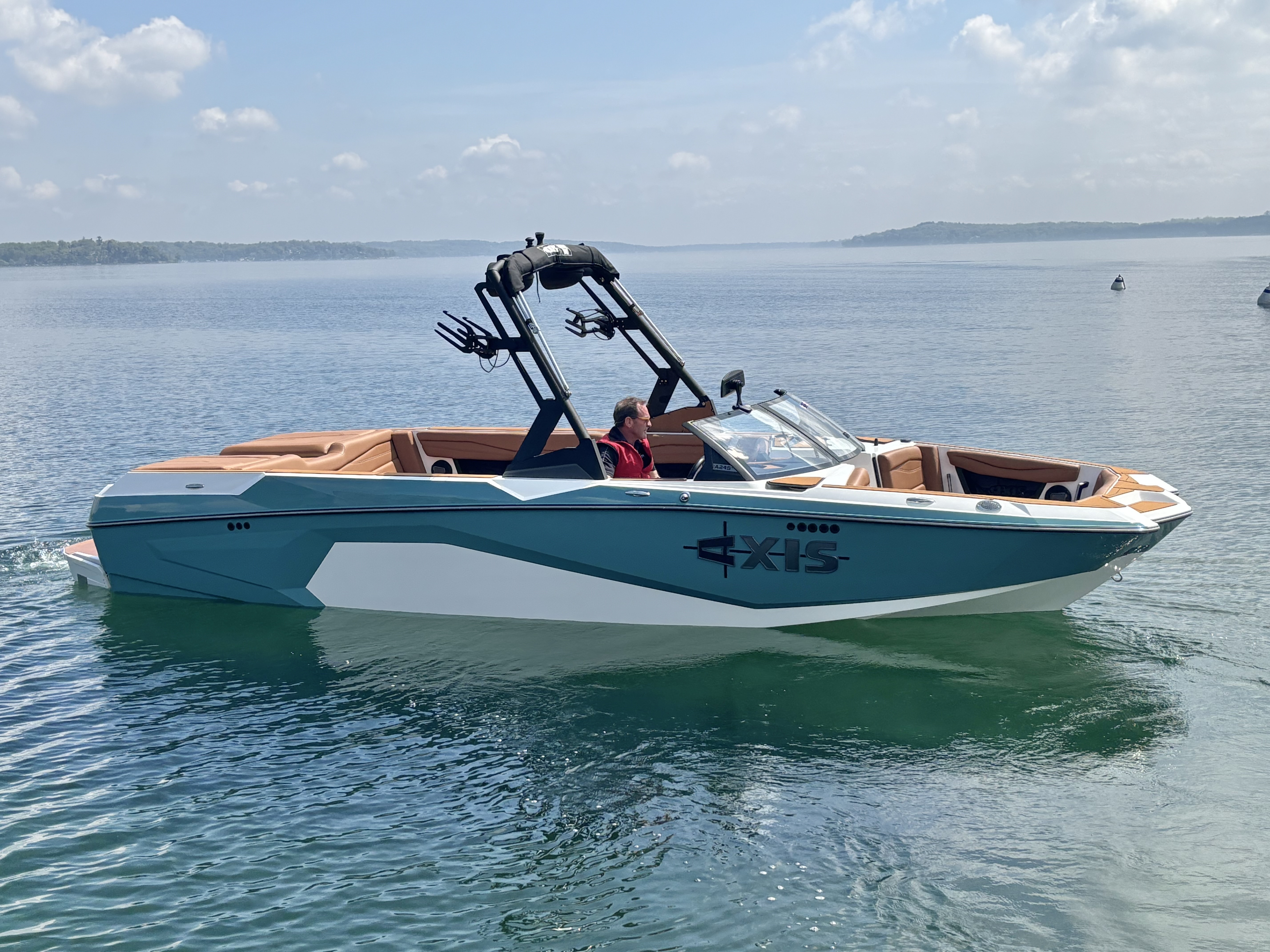 boat.Title